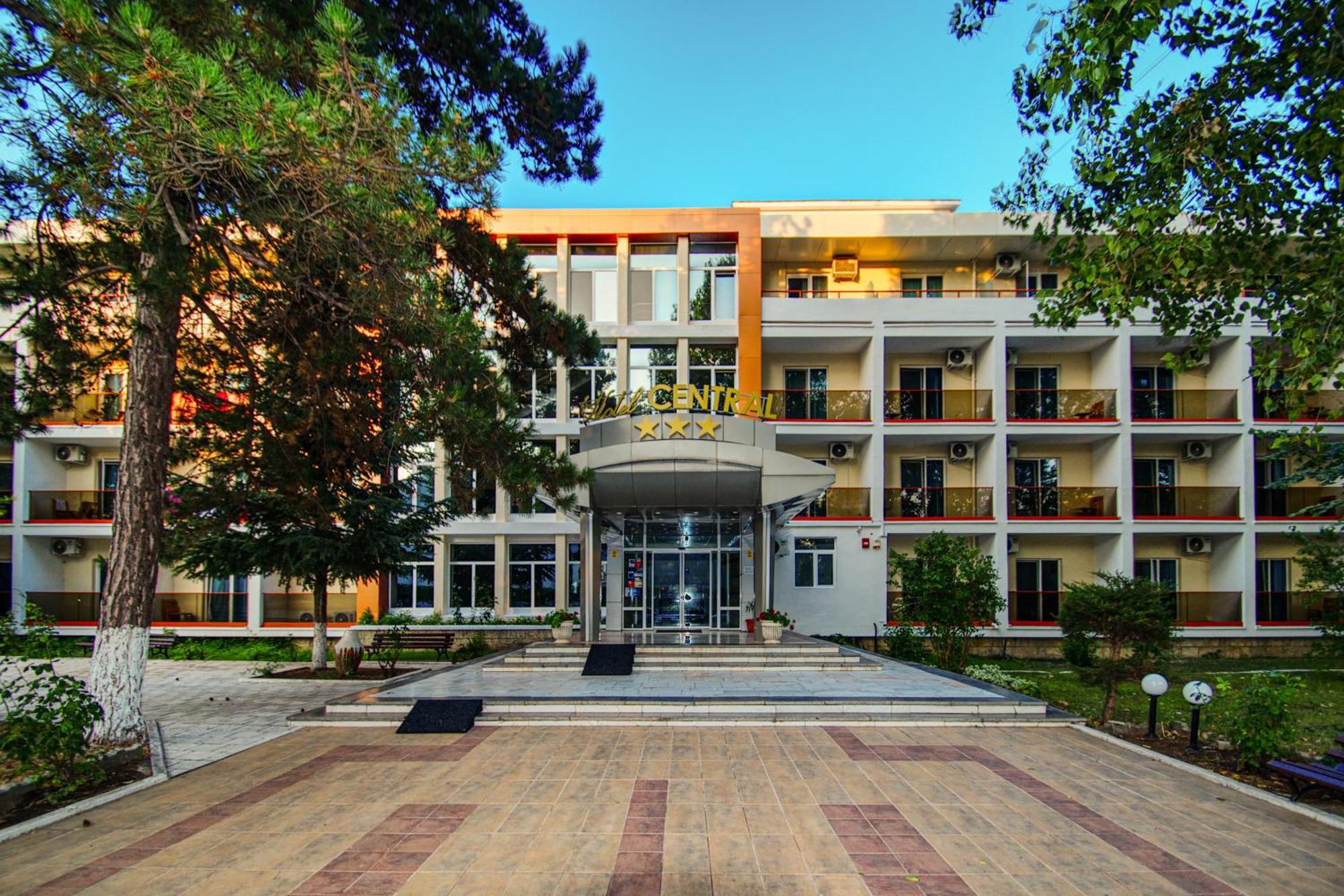 Hotel Central Mamaia Exterior photo